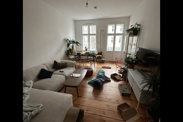 House sit in Berlin, Germany