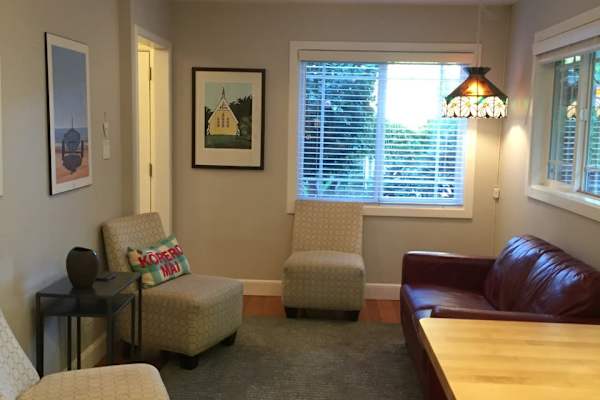 House sit in Mill Valley, CA, US