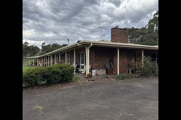 House sit in Melbourne, VIC, Australia