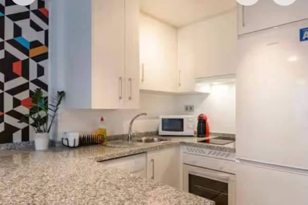 House sit in Granada, Spain