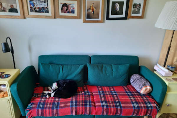 House sit in Glossop, United Kingdom
