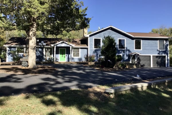 House sit in Pacific, MO, US