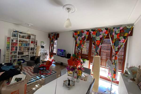 House sit in Florence, Italy