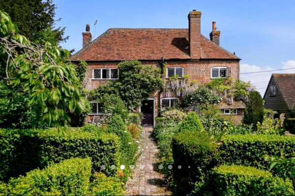 House sit in Tenterden, United Kingdom