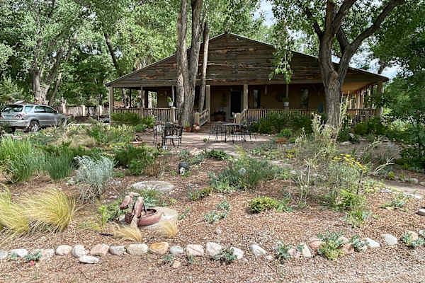 House sit in Jacona, NM, US
