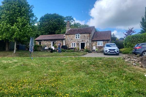 House sit in Ludlow, United Kingdom