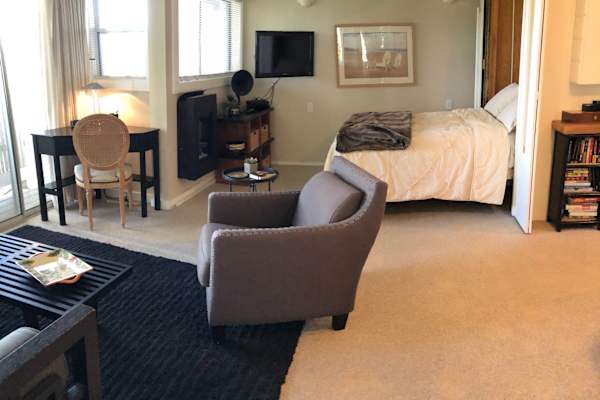 House sit in Sausalito, CA, US