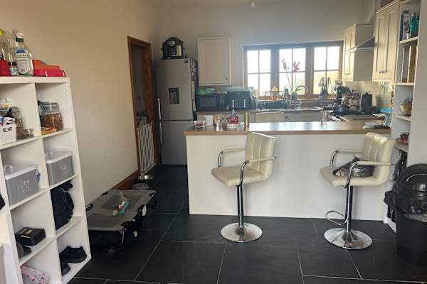 House sit in Copplestone, United Kingdom