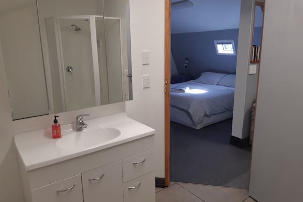 House sit in Queenstown, New Zealand