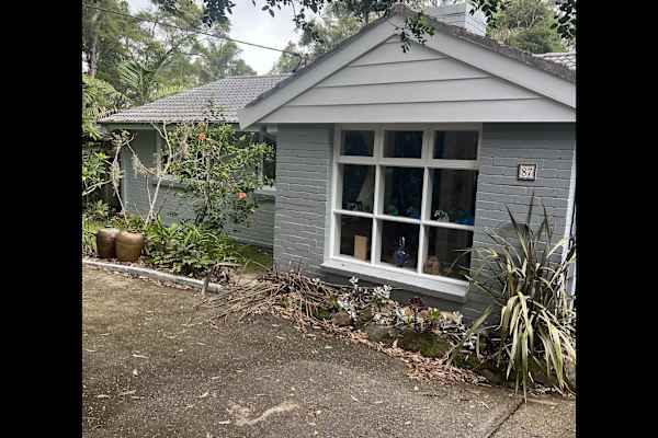 House sit in Mona Vale, NSW, Australia