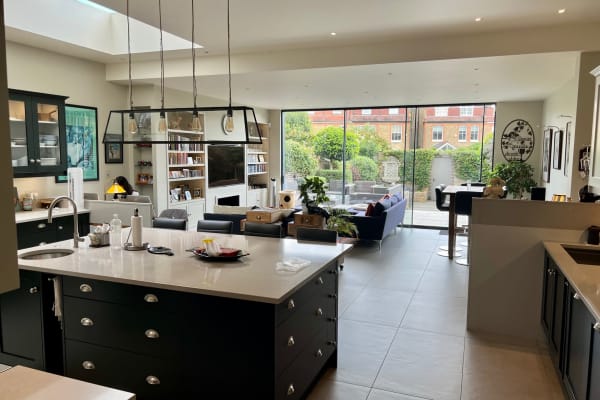 House sit in Barnes, United Kingdom