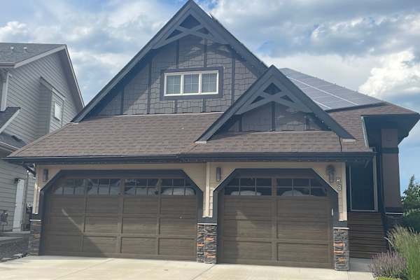 House sit in Calgary, AB, Canada