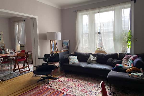 House sit in New York City, NY, US