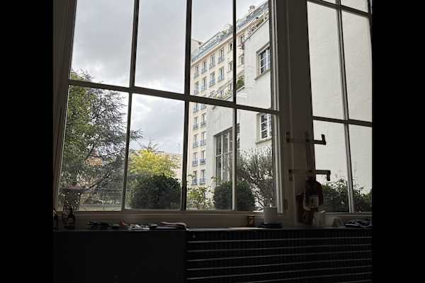 House sit in Paris, France