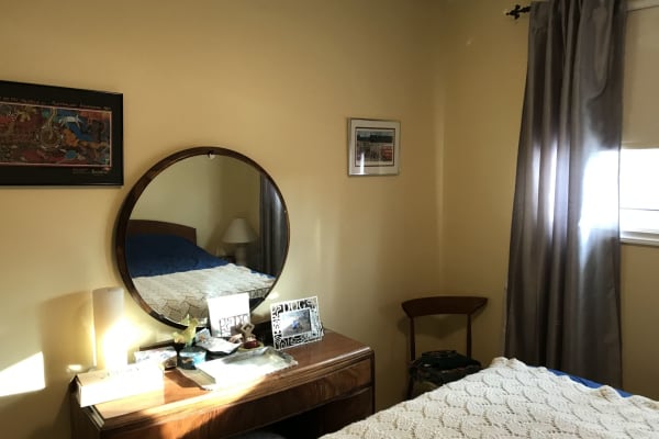 House sit in Winnipeg, MB, Canada