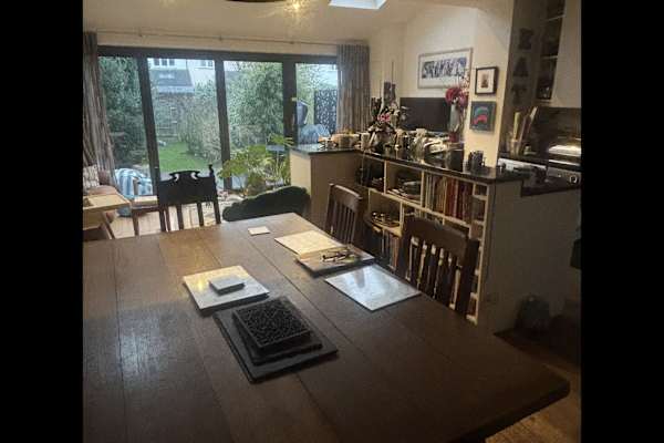 House sit in Teddington, United Kingdom
