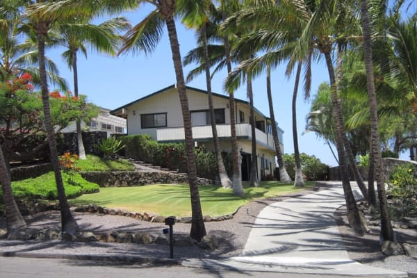 House sit in Waikoloa Village, HI, US
