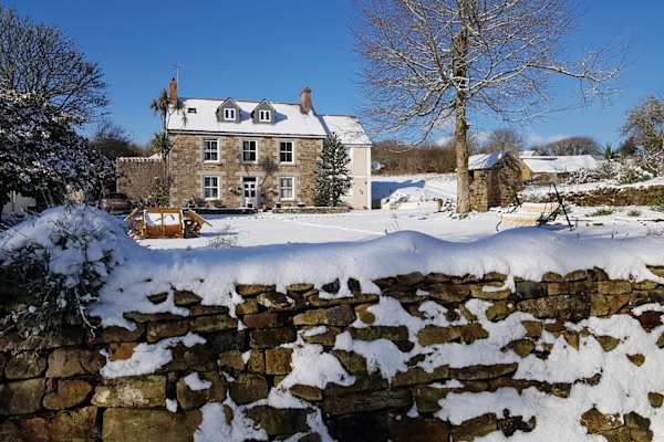 House sit in Hayle, United Kingdom