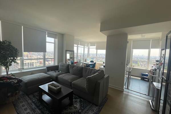 House sit in Brooklyn, NY, US