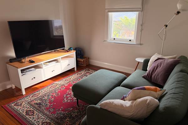 House sit in Launceston, TAS, Australia