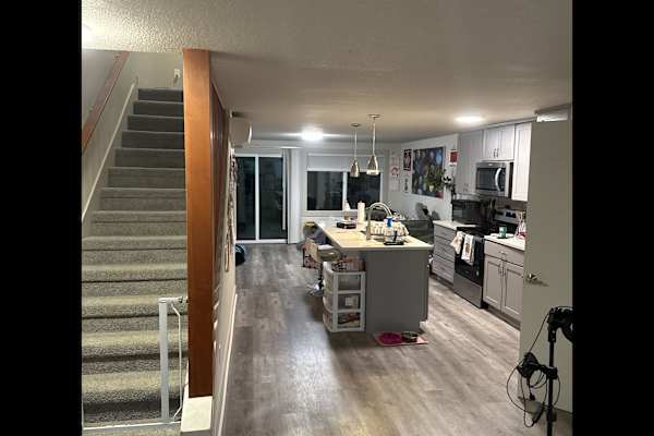 House sit in Beaverton, OR, US