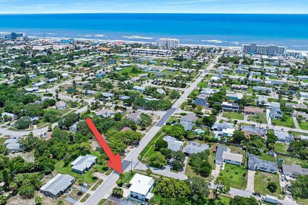 House sit in Ormond-by-the-Sea, FL, US