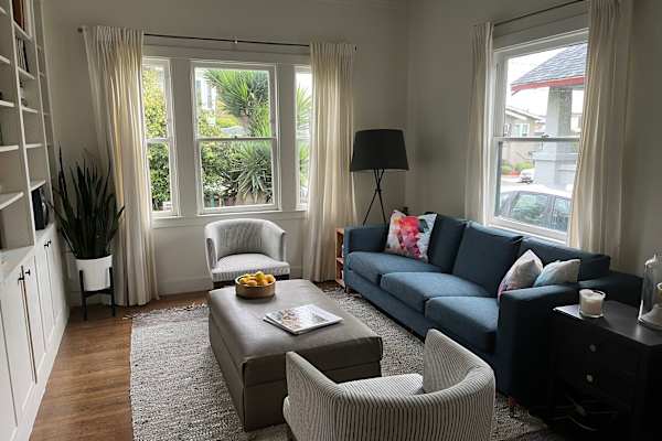 House sit in Oakland, CA, US