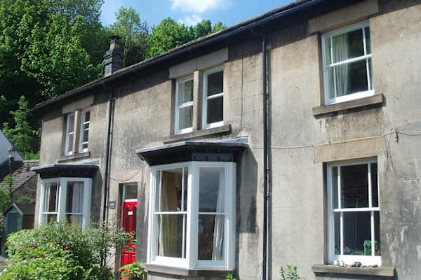 House sit in Castleton, United Kingdom