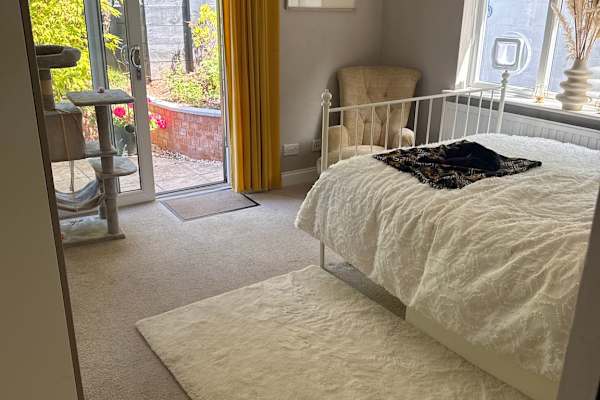 House sit in Bulwell, United Kingdom