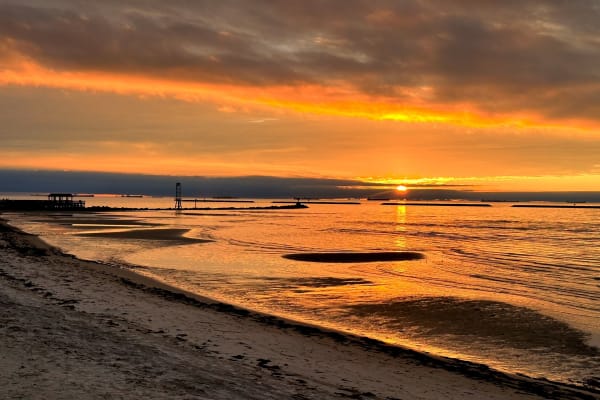 House sit in Cape Charles, VA, US