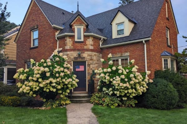 House sit in Rocky River, OH, US