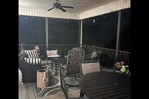 House sit in Tellico Village, TN, US
