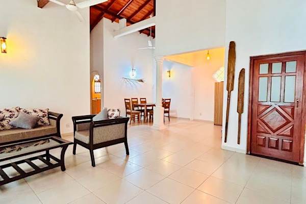 House sit in Hikkaduwa, Sri Lanka