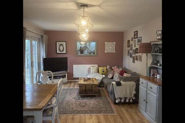 House sit in Mile End, United Kingdom