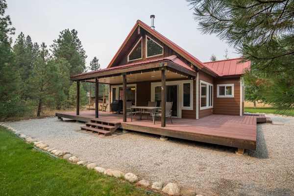 House sit in Leavenworth, WA, US