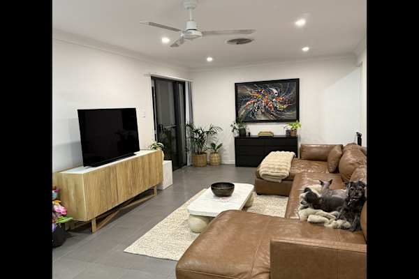 House sit in Sunshine Coast, QLD, Australia