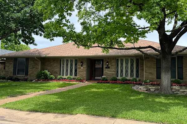 House sit in Dallas, TX, US