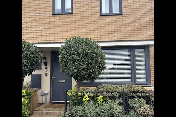 House sit in Milton Keynes, United Kingdom