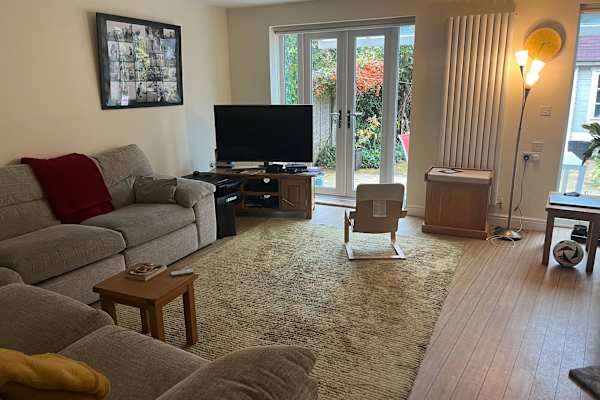 House sit in Eastbourne, United Kingdom