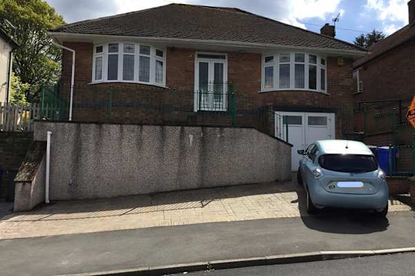 House sit in Sheffield, United Kingdom