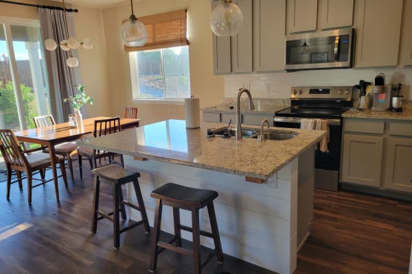 House sit in Monument, CO, US