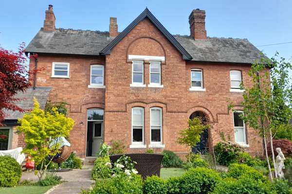 House sit in Hereford, United Kingdom