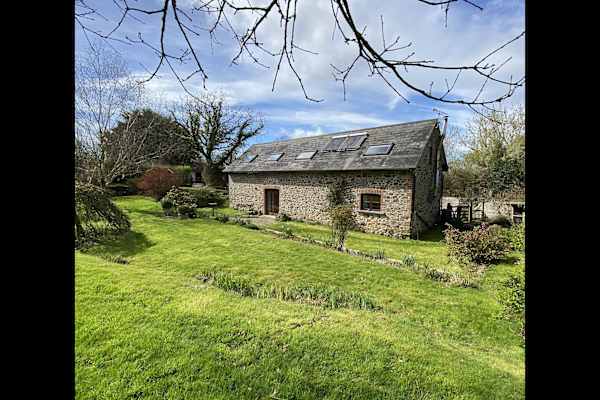 House sit in Okehampton, United Kingdom