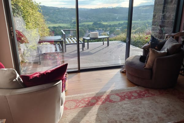 House sit in Matlock, United Kingdom