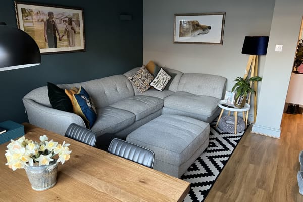 House sit in Crowthorne, United Kingdom