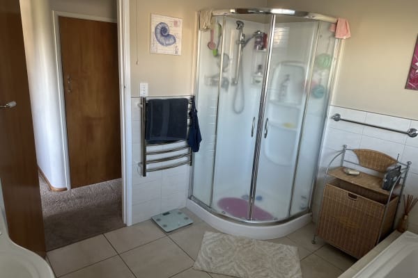 House sit in Waiuku, New Zealand