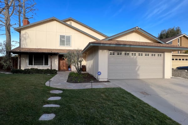 House sit in University City, CA, US