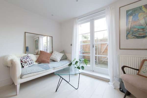 House sit in London, United Kingdom