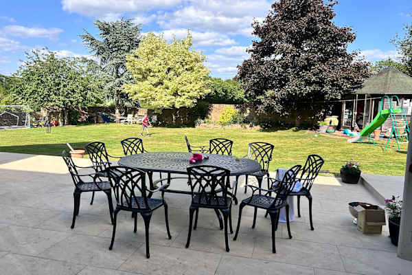 House sit in Amersham, United Kingdom