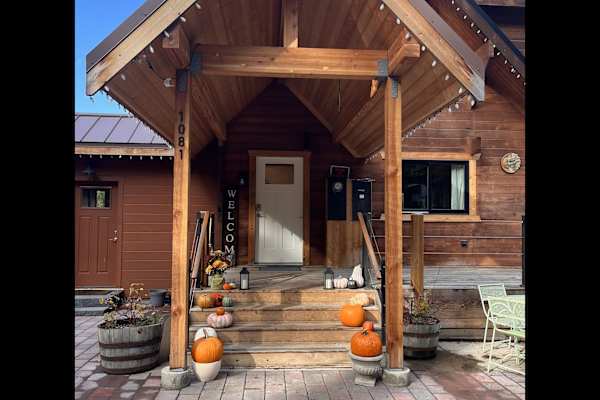 House sit in Cle Elum, WA, US